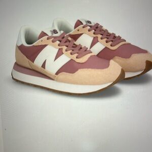 New Balance 237 Suede Sneaker, NWT